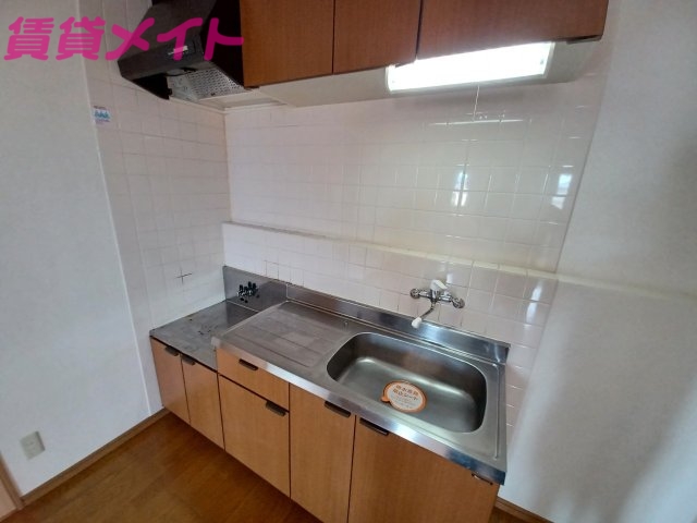 キッチン　同タイプの部屋写真です。