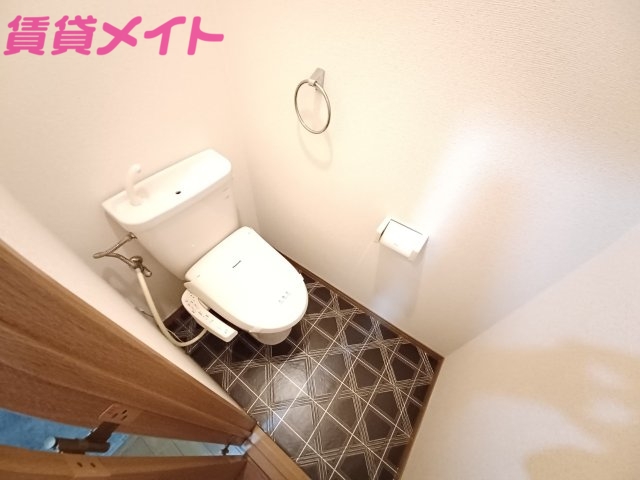トイレ　同タイプの部屋写真です。