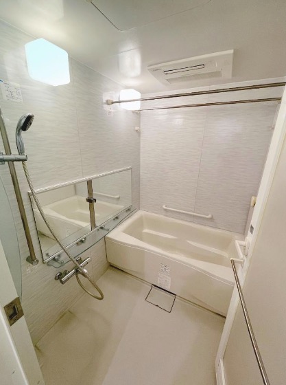 バス・シャワールーム　別部屋参考写真