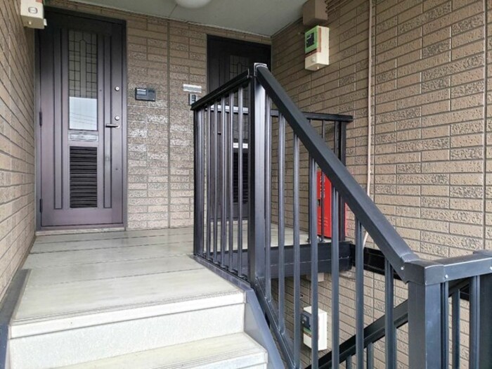 玄関　毎日通る玄関はこちらです