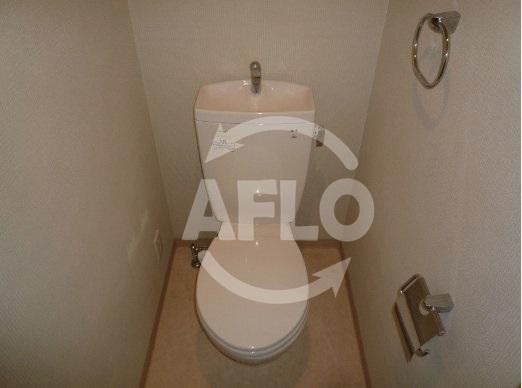 トイレ　プレサンス本町プライム　トイレ