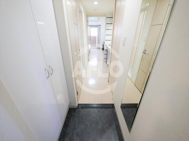 その他　プレサンス本町プライム　玄関