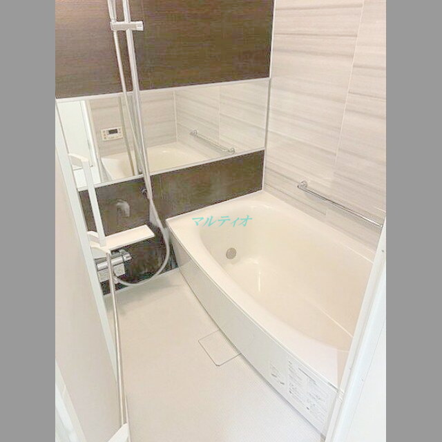 バス・シャワールーム　浴室