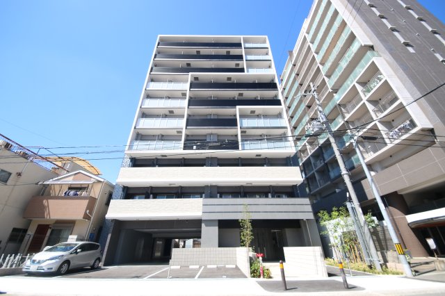 建物外観　プレサンスOSAKA東成中本ハ―ヴィル