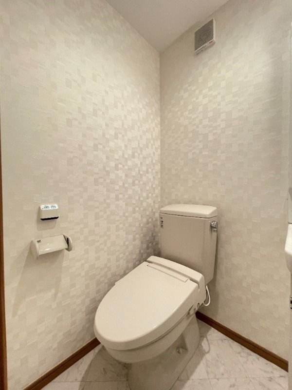 トイレ　別号室参考画像