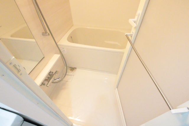 バス・シャワールーム　※別室の参考写真の為、現況優先です。