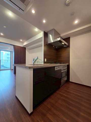 キッチン　コンフォリア新宿イーストサイドタワー