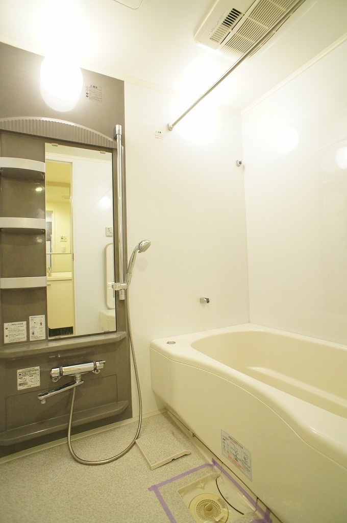 バス・シャワールーム