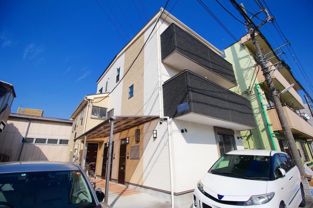 建物外観　★お部屋探しは、タウンハウジング多摩センター店へ★