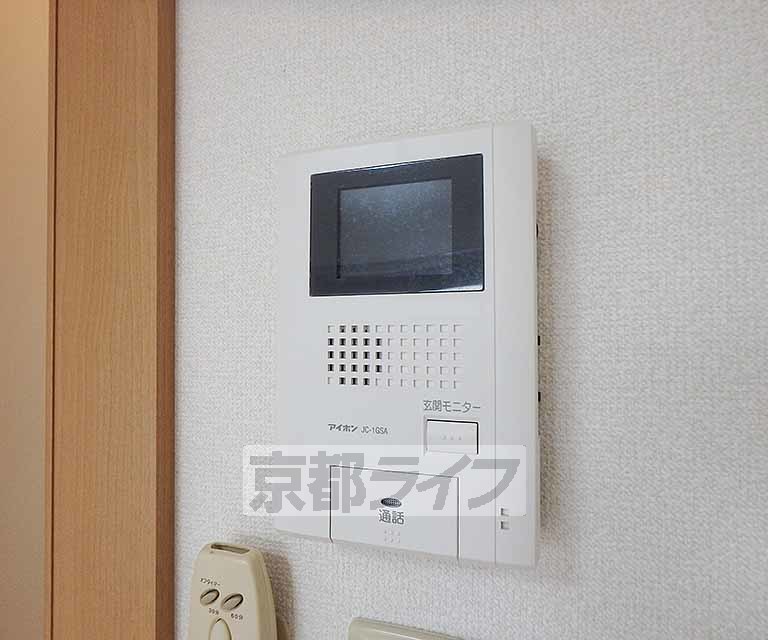 セキュリティ　モニターで来客確認できるので安心です。