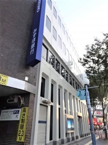 銀行　（株）みずほ銀行／西野田支店（銀行）まで298m