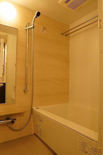 バス・シャワールーム　バス※別部屋参考写真