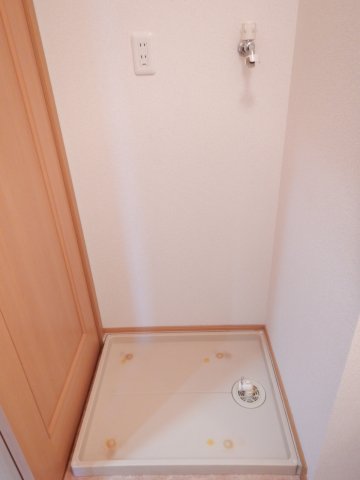 その他　総社市井手　グランパレＫ　1LDＫ　洗濯機置場