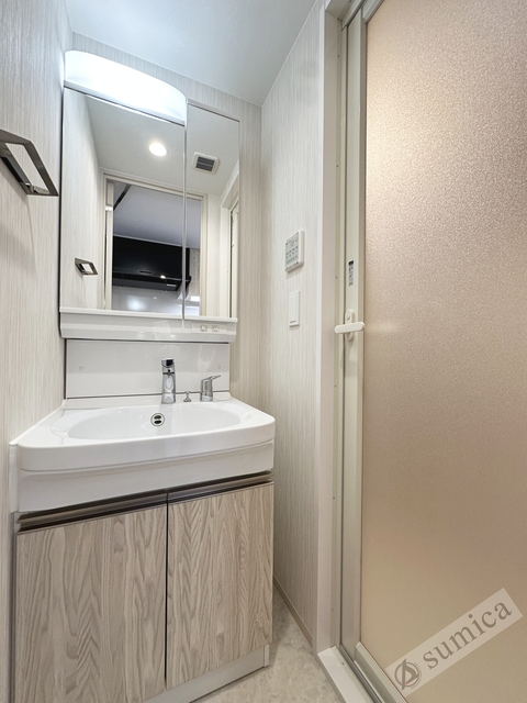 洗面設備　シャンプードレッサー・朝シャンはこちらで♪♪