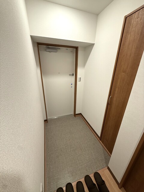 玄関　※他部屋参考写真