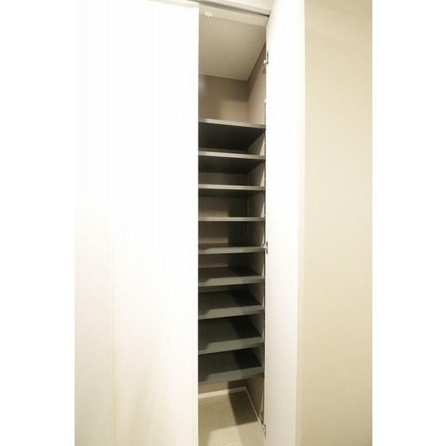 玄関　FARE池袋I　豊島区南池袋1