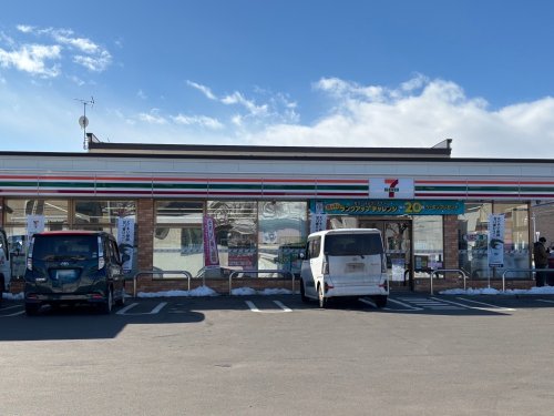 コンビニ　セブンイレブン 釧路武佐1丁目店（コンビニ）まで267m