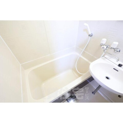 バス・シャワールーム　バス