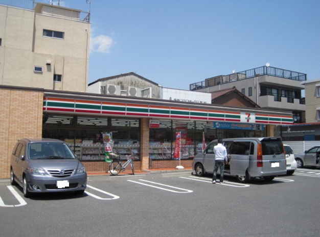 コンビニ　セブンイレブン 名古屋市場木町店（コンビニ）まで422m