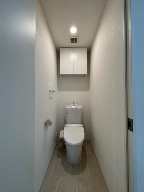 トイレ　※同間取り別号室の室内写真です。