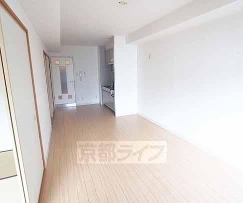 居室・リビング　充分くっつろげる広さがありますね