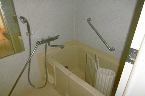 バス・シャワールーム