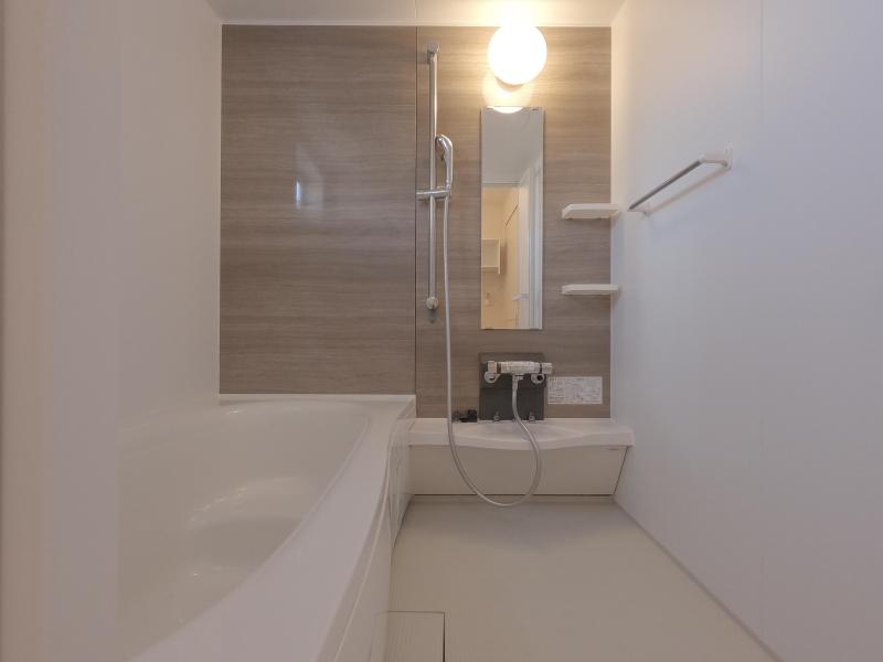 バス・シャワールーム　同タイプの写真です。