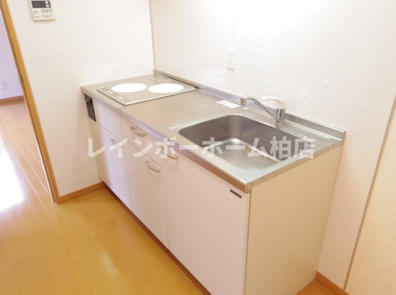 キッチン　きれいなキッチンです