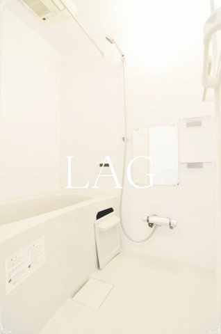 バス・シャワールーム　お風呂です。