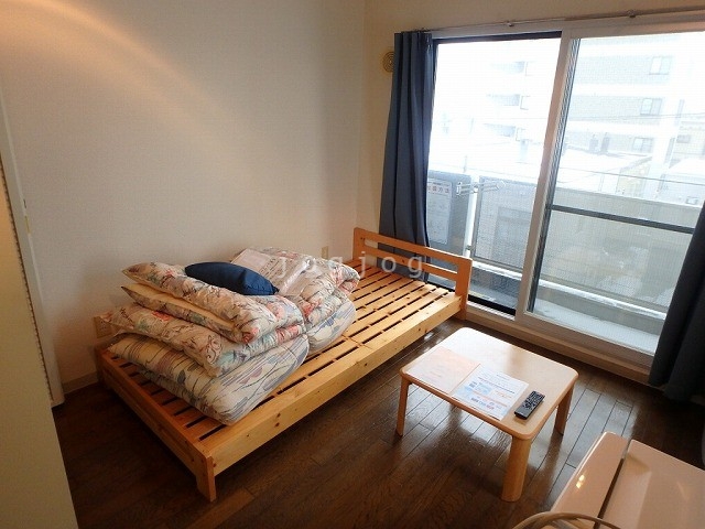 居室・リビング　家具家電の設置はありません