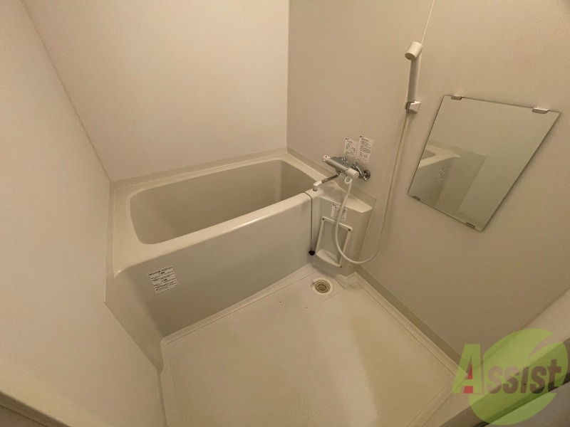 バス・シャワールーム　お風呂です。ゆっくりお風呂につかるのも体に良いですね～