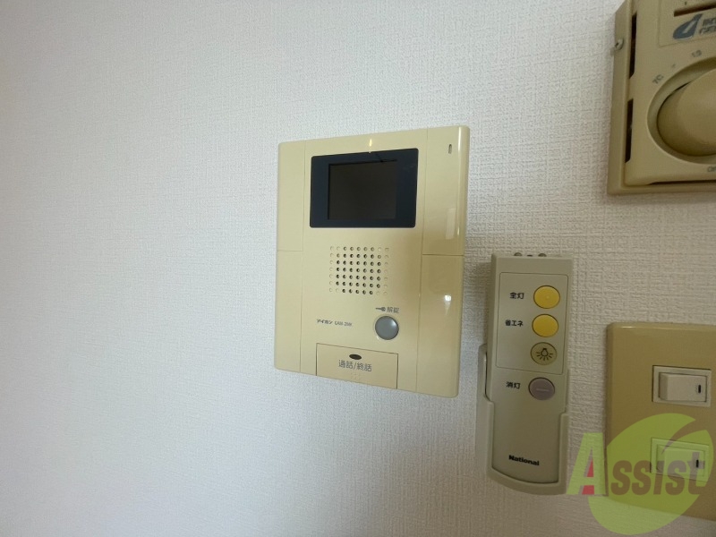 セキュリティ　インターホンです。オートロック付きで安心のマンションです。