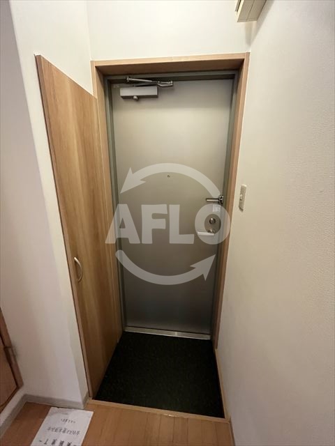 玄関　Comfort Fukae　玄関