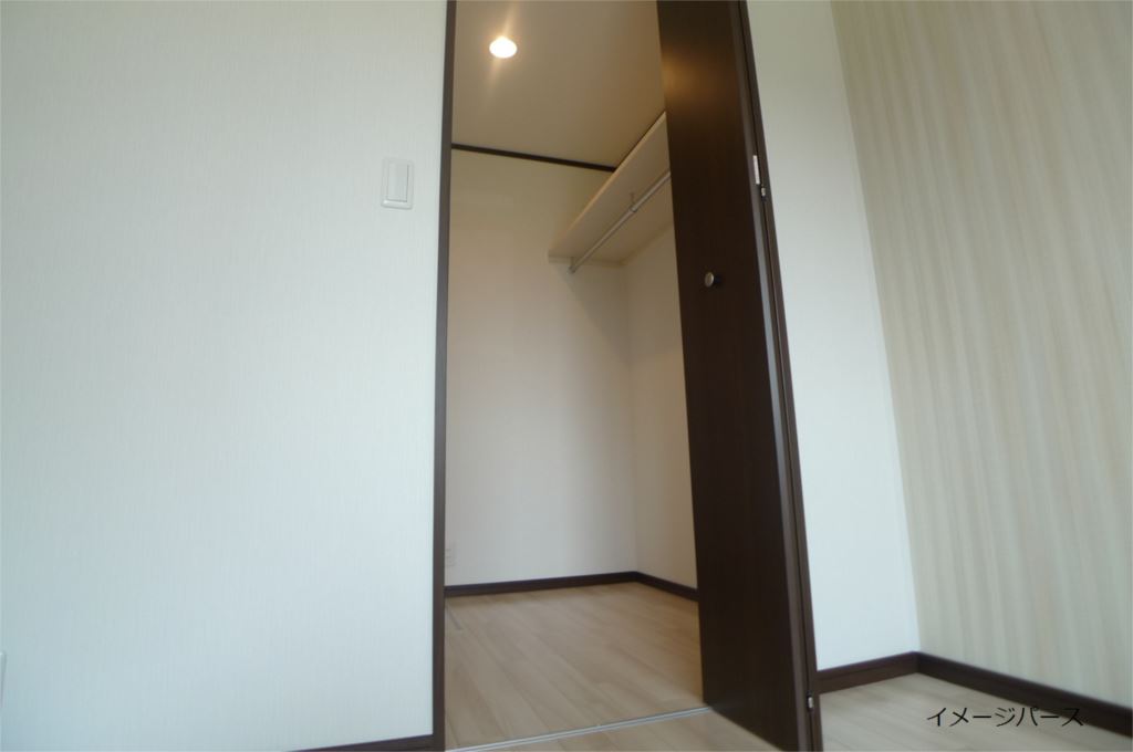 収納　同社施工例