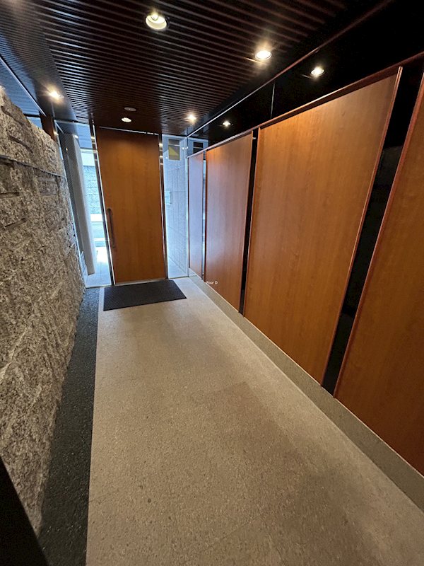 エントランス　★見学予約受付中★