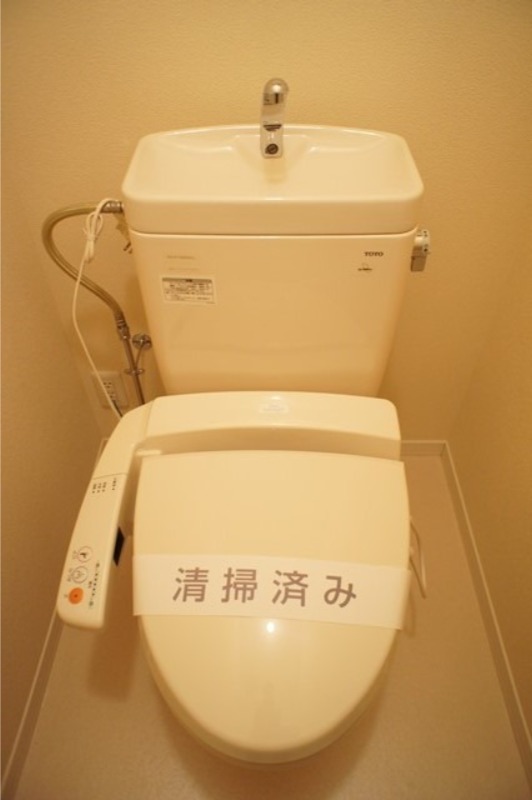 トイレ　図面と現状に相違がある場合には現状を優先