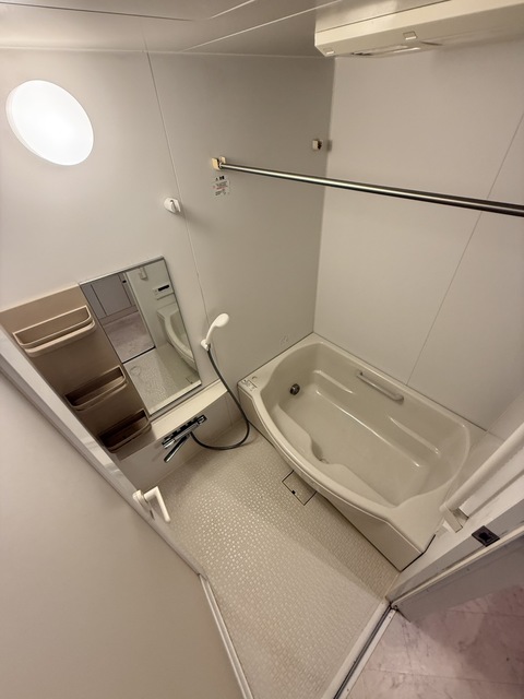 バス・シャワールーム　別部屋参考写真です