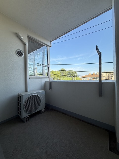 バルコニー　別部屋参考写真です