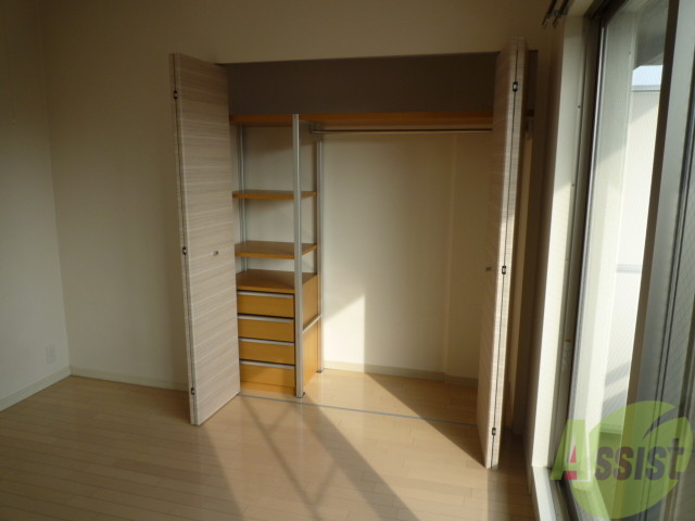 収納　クローゼットの収納力もバッチリですね。これもイイ感じです