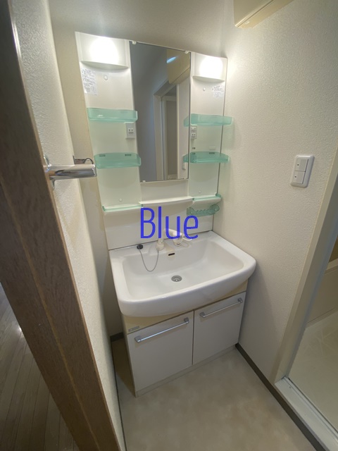 洗面設備　同仕様