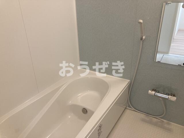 バス・シャワールーム　?