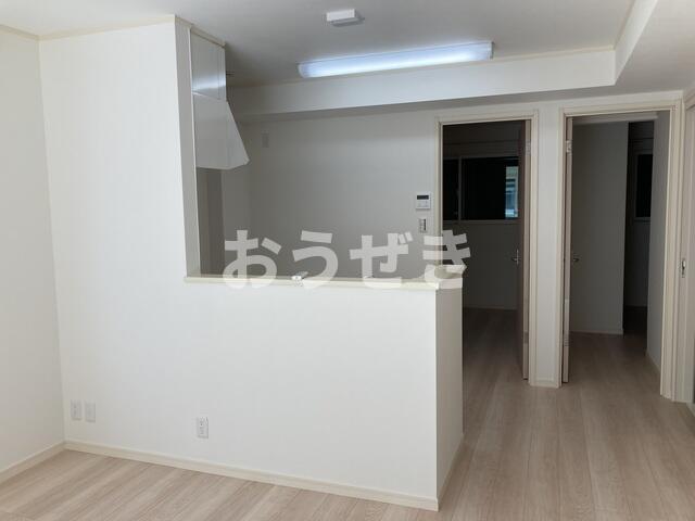 居室・リビング　?