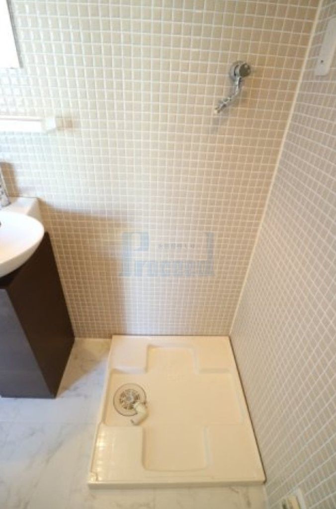 その他設備　室内洗濯機置き場です