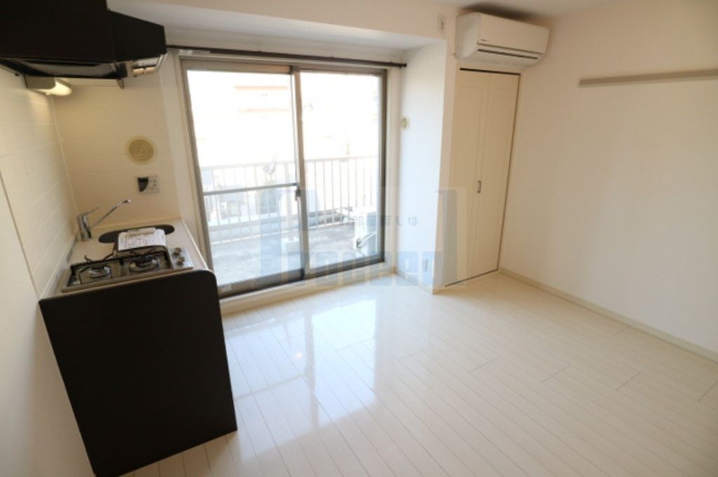 居室・リビング　☆こちらの物件は仲介手数料無料です☆