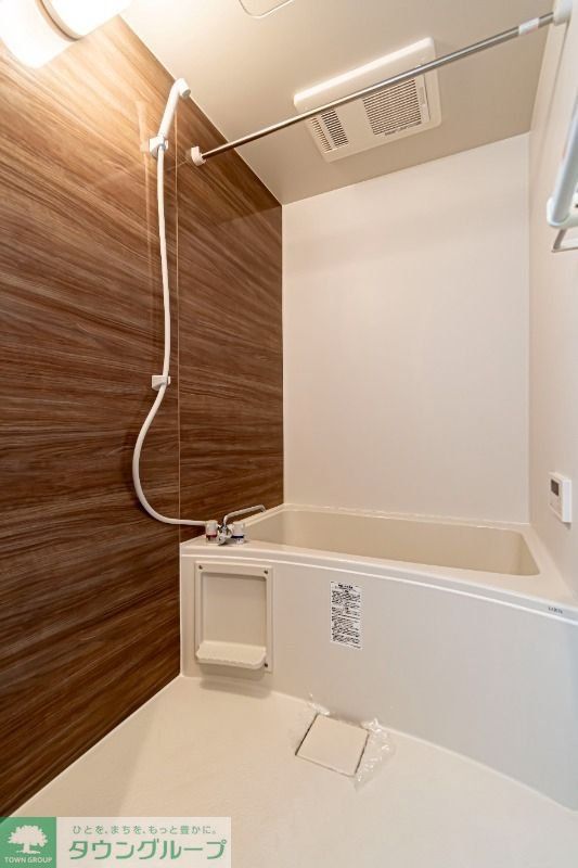 バス・シャワールーム　追い焚き機能付きの浴室