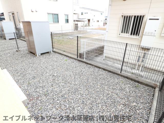 庭　お庭でゆったりと過ごせます
