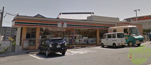 コンビニ　セブン*イレブン神戸名谷町寺池店（コンビニ）まで804m