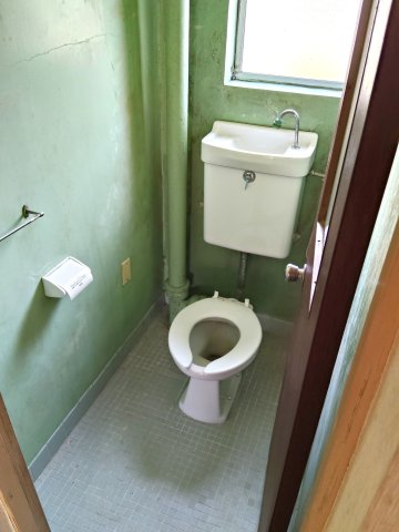 トイレ　トイレの内装です