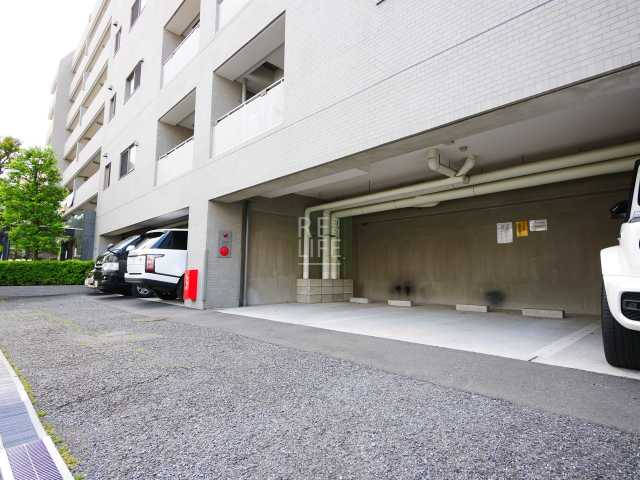 駐車場　ラポール三田の駐車場