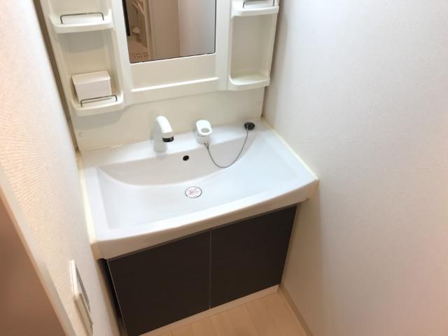 洗面設備　洗髪洗面化粧台